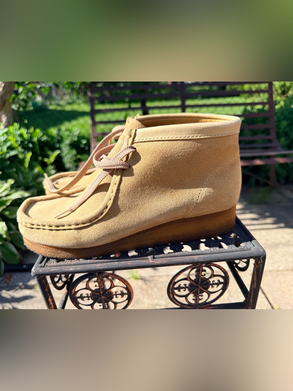 Clark’s Wallabees Tan Suede Lace-Up Moccasin Boot M 8